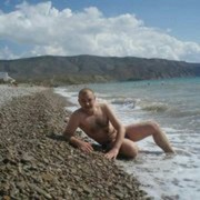  ,   Stas, 40 ,   