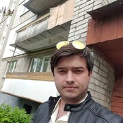  ,   Farid, 32 ,   ,   