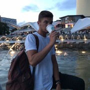 ,   Artyom, 27 ,   ,   