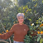  ,   Vika, 61 ,   c 