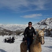  ,   Akrom, 40 ,   ,   , c , 