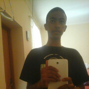  ,  Edvard Mahar, 25