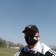  ,  Andrei, 29