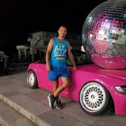  ,   Dzhon, 38 ,   ,   