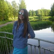  ,   Marta, 19 ,   