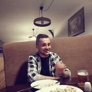  ,   Oto, 28 ,  