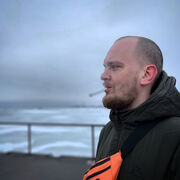  ,   Alex, 37 ,   ,   