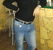  ,   OGANES, 48 ,  