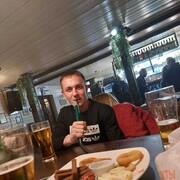  ,   Aleksei, 27 ,   c 