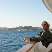  ,   Elena, 44 ,     , c 