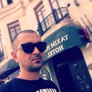  ,   Mishka, 40 ,  