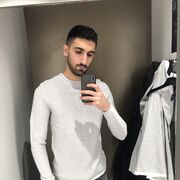  ,  Karim, 23