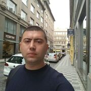  ,  Vitalii, 39