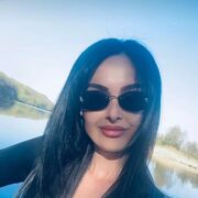  ,  Oksana, 32