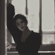 ,  Anastasia, 34