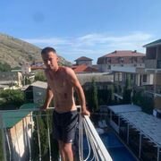  ,  Tair, 32