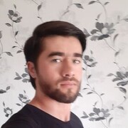  ,  Akbar, 35