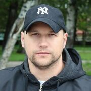  ,  Artem, 42