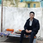  ,  Parviz, 27