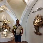  ,   Vladimir, 39 ,   ,   