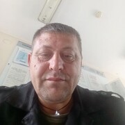  ,   Pawel, 44 ,   c 