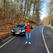  ,   Gio, 32 ,   ,   