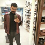  ,  Mohamed, 27