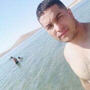  ,  Baxtiyor, 34