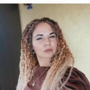  ,   KikiMora, 39 ,   c 