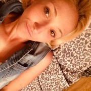  -,   Alla, 32 ,   ,   , c 