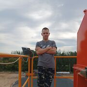  ,  Oleg, 22