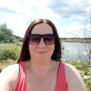  ,   Julia, 49 ,   
