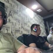  ,  Aziz, 31