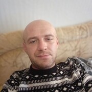  ,   Viktor, 38 ,  