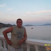  ,   Sergej, 46 ,   