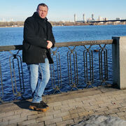  ,  Sergey, 33