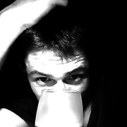  ,   Viktor, 30 ,   ,   