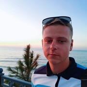  ,  Andrey, 27