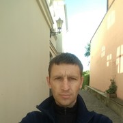  ,   Olek, 44 ,   ,   , c 