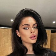  , 