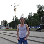  --,   , 42 ,   