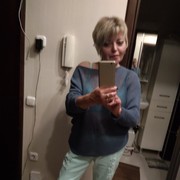 ,   Lana, 52 ,   