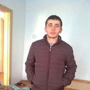   ,  Denis, 34