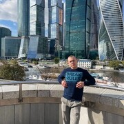  ,  Ruslan, 32