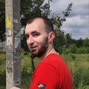  ,  Artem, 28