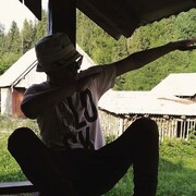  ,  Igor, 21