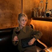  ,  Lera, 23