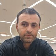  ,  Artur, 35