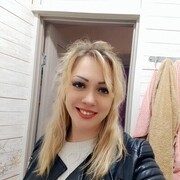  ,  Yanessa, 35