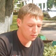  Mytchett,  Denis, 32
